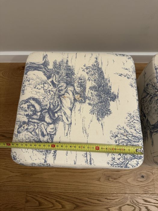 Set doua taburete si fete de perna stil Dior