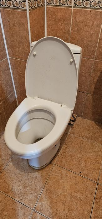 Унитазы и раковины б/у 5шт