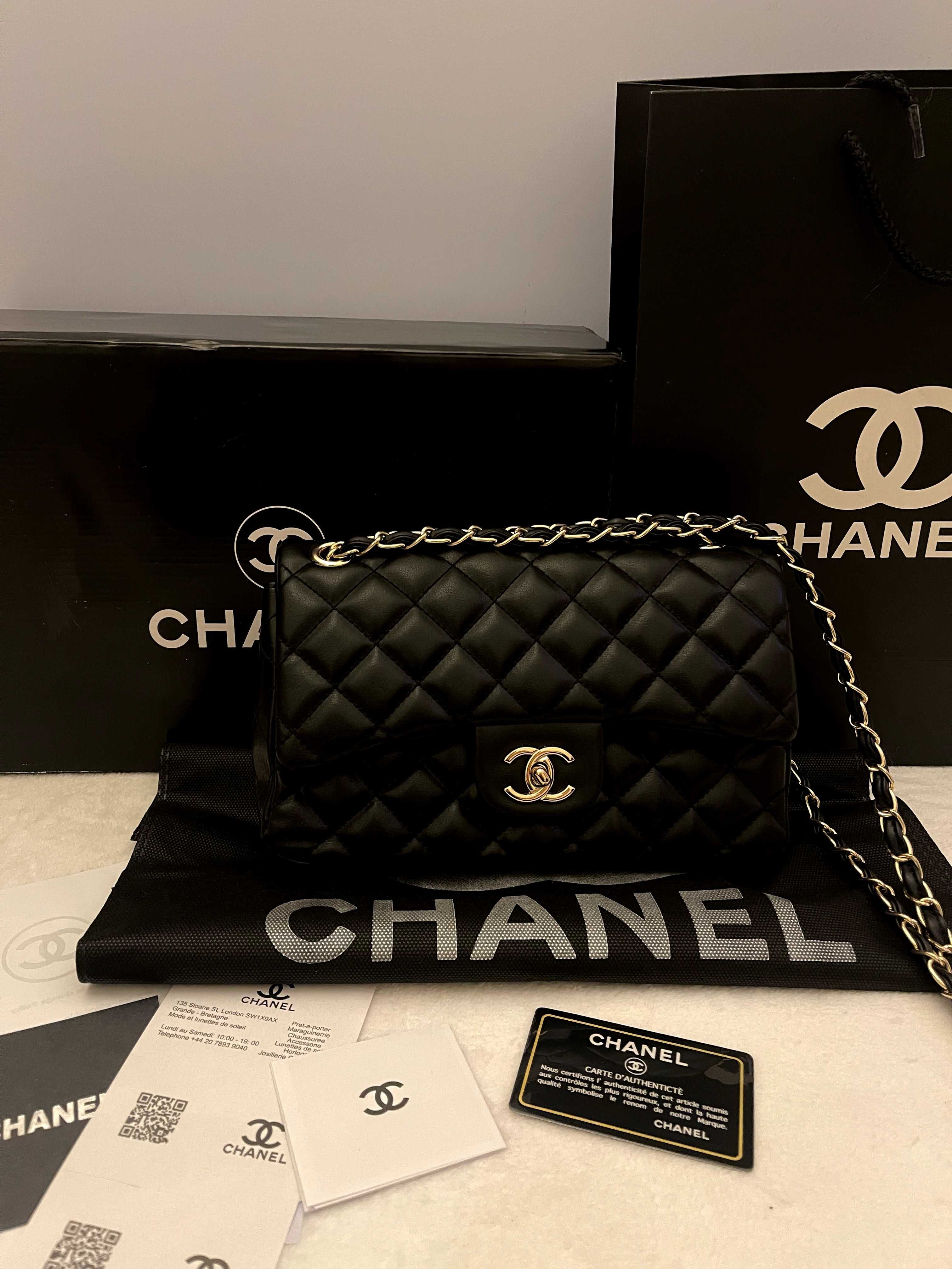 Poșetă/Geanta Chanel Classic Flap Medium shoulder bag 25cm x 16cm
