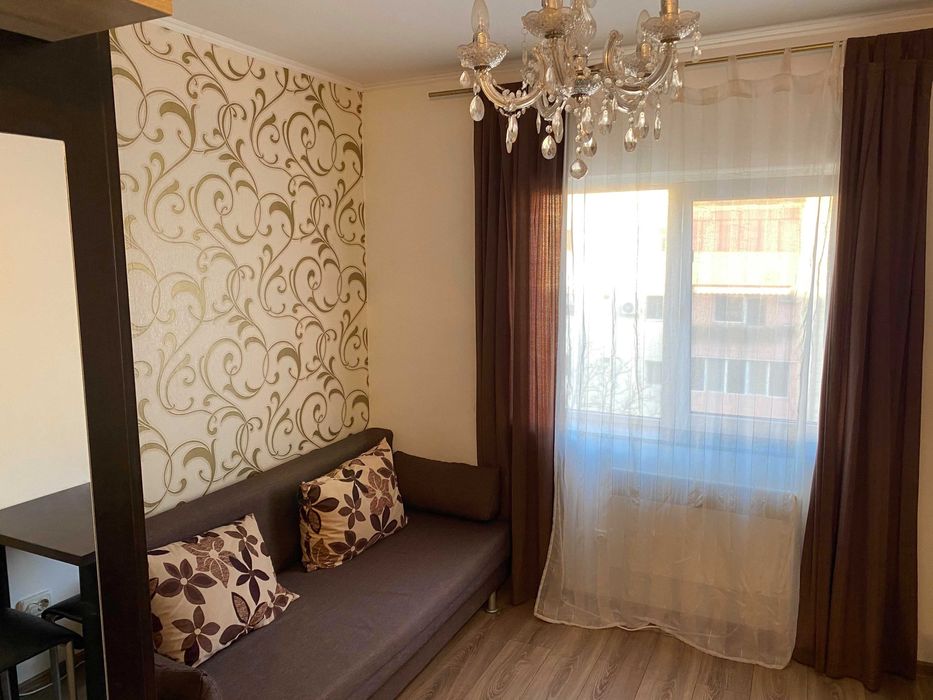 Proprietar, garsoniera moderna Calea Aradului- Iulius Mall