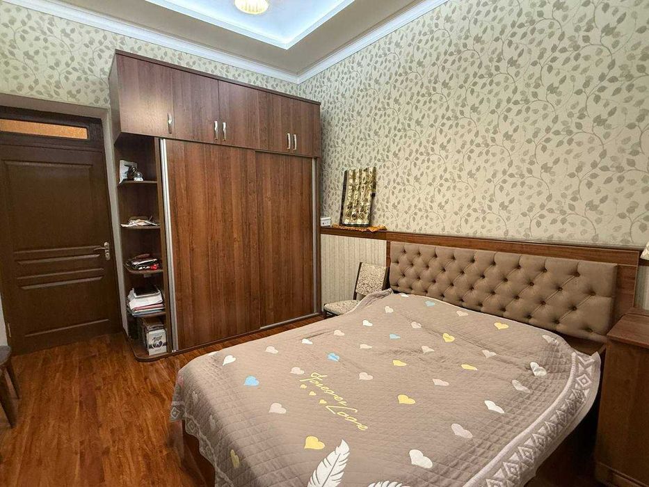 Продается! Кибрай центр: 6 сот + 2эт дом