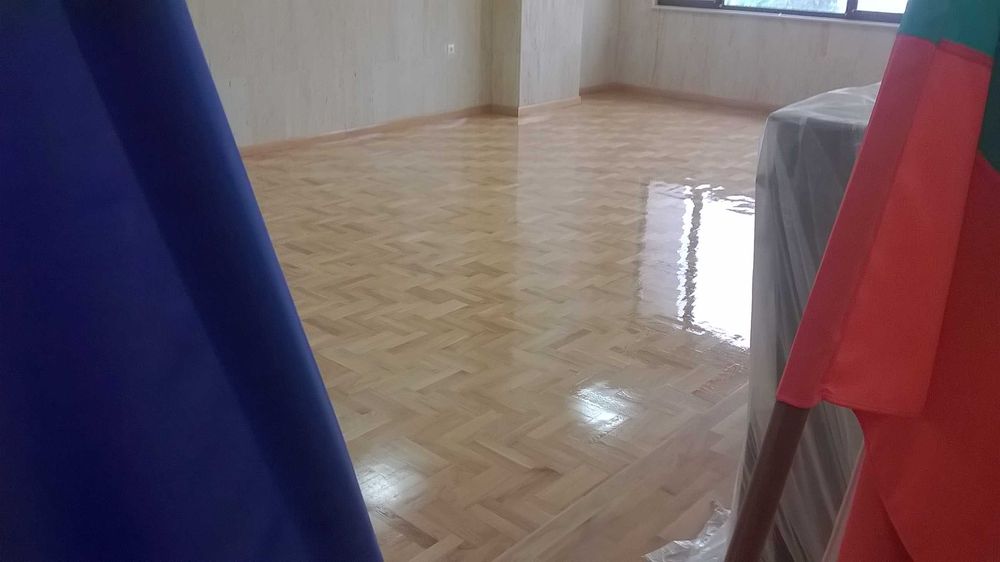 Безпрахово циклене на паркет и дюшеме Калофер