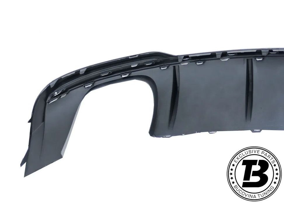 Difuzor Bara Spate cu Ornamente compatibil cu Audi A3 8V RS3 Design