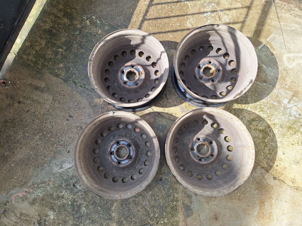 Железни джанти 15", 5х112, ЕТ47, J6, модел VO515024