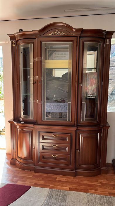 Продается комод и сервис