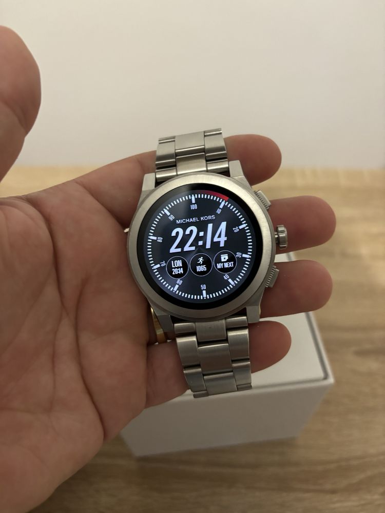 Michael Kors smartwatch Grayson