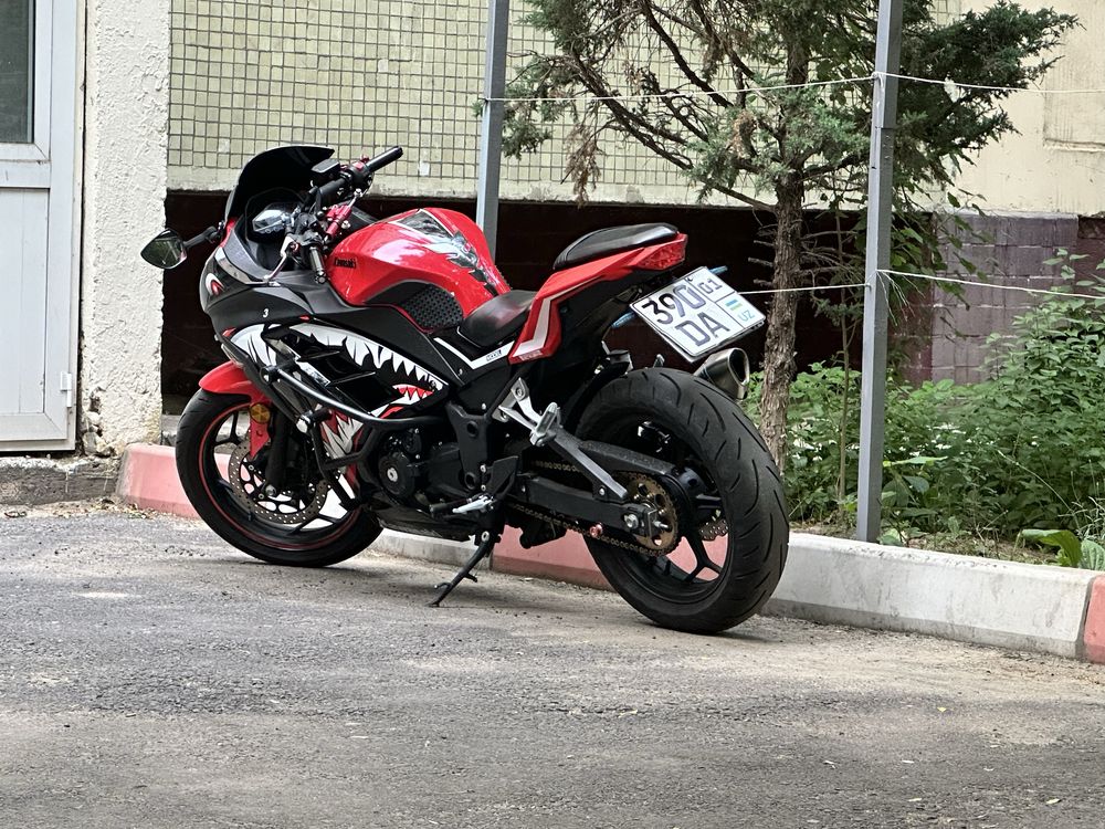Продается kawasaki ninja 400 кубов