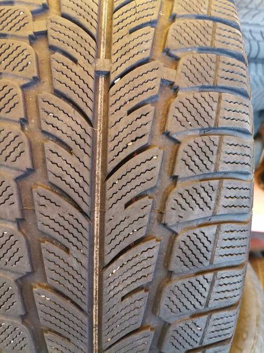 Cauciucuri  cu jenti