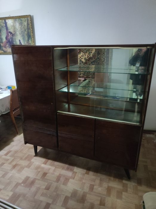 Шифоньер ,  сервант