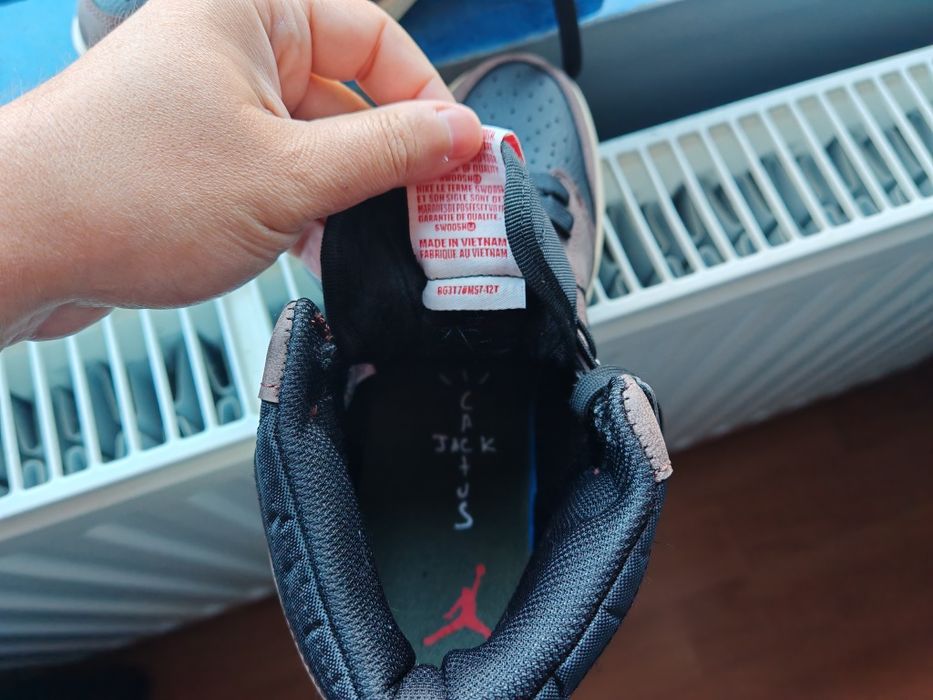 Jordan 1  - Mocha Brown - mărimea 43