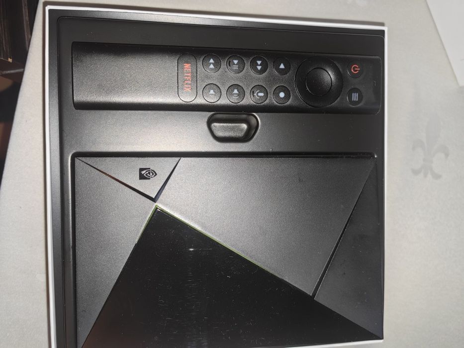Tv box. Nvidia shield tv pro