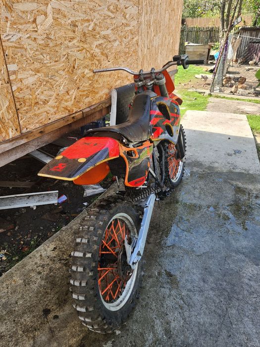 Vând ktm exc 300cc fara motor