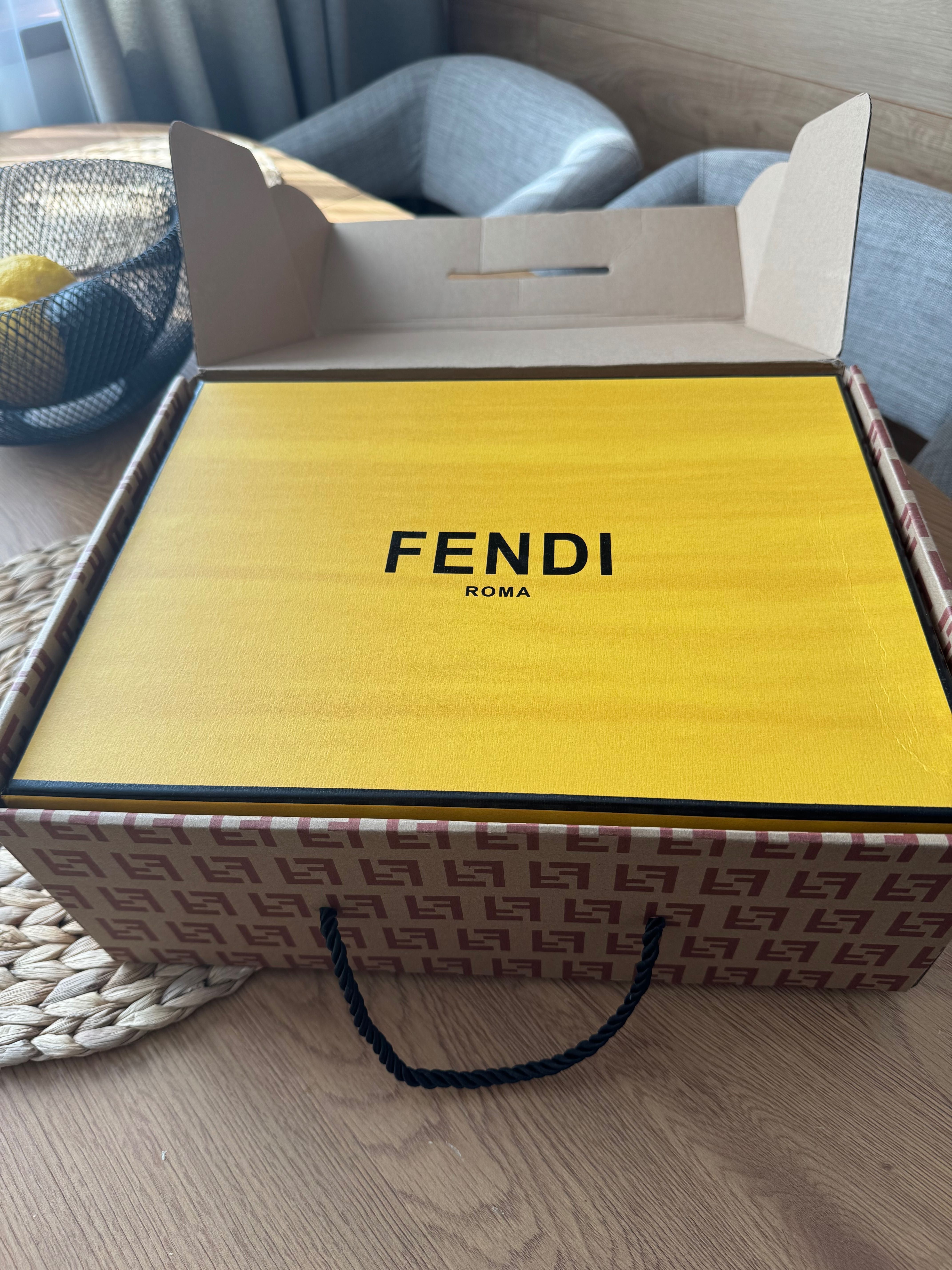 Кецове Fendi топ модел