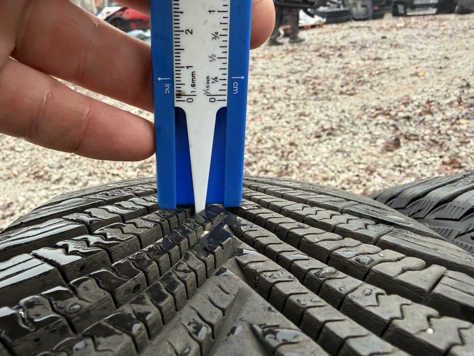 205/60 R16 2бр зимни гуми