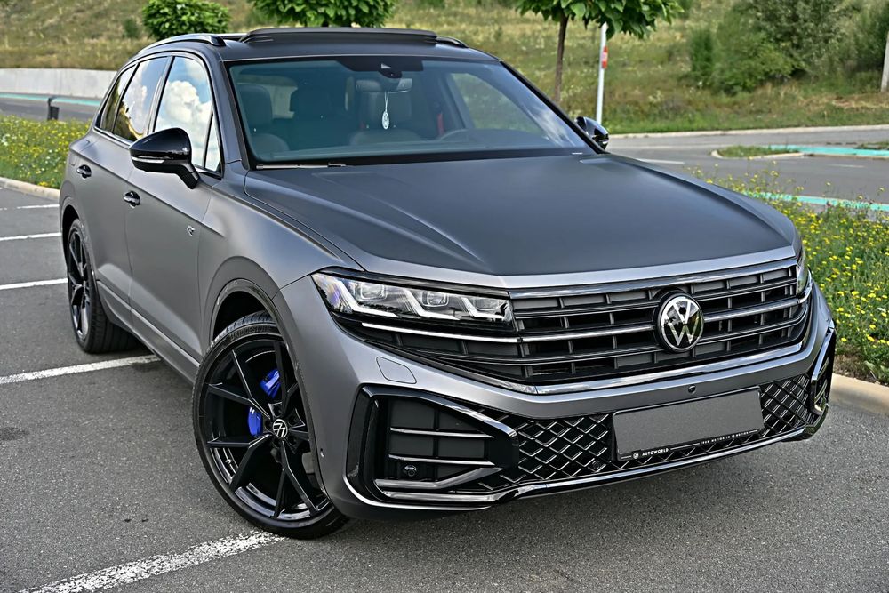Volkswagen Touareg Volkswagen Touareg R-Line Silicon Gray Matte