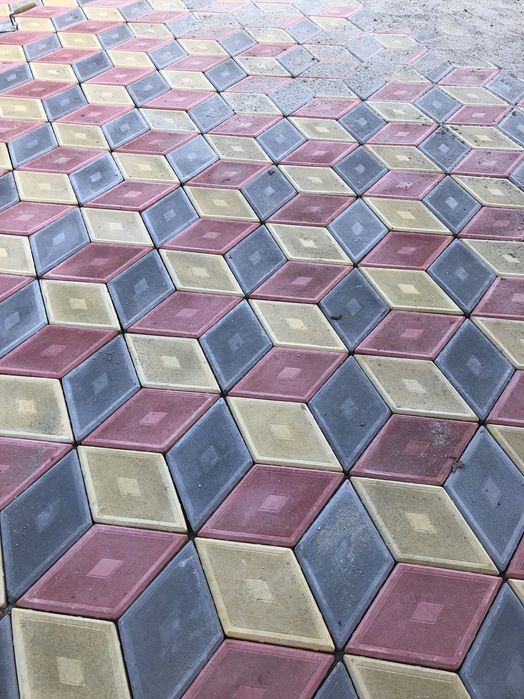 Pavaj, Pavele, Borduri. Pentru gradina. Montaj pavaj