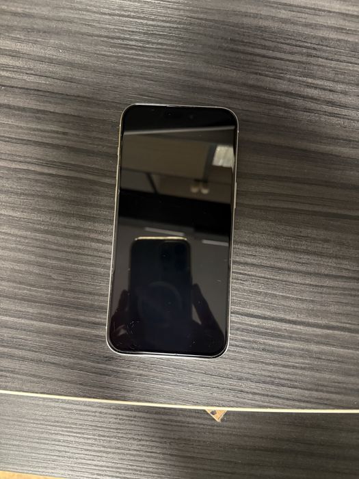 Iphone 15 PRO MAX 256GB, Culoare Titanium White, 90% stare baterie