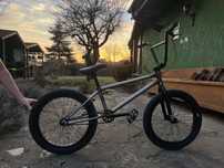 vand bmx cult sau schimb cu xbox series x sau ps5