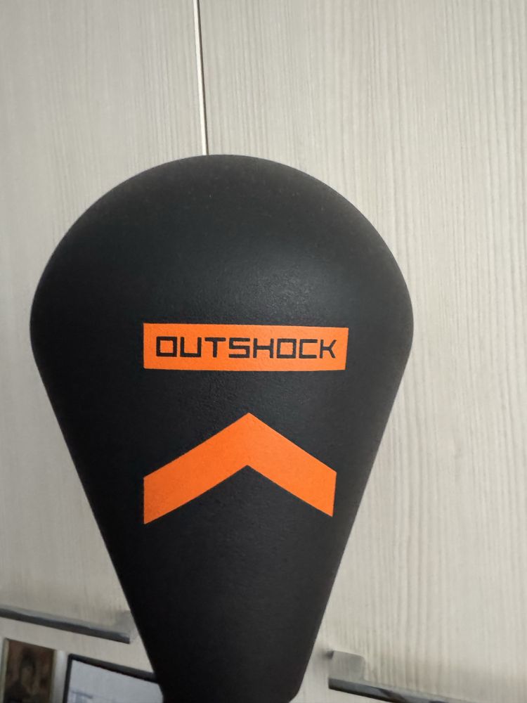 Punchig Ball Box - Outshock de adulti