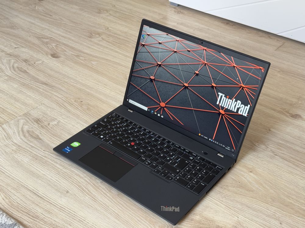 16’FHD+IPS/i5-1335u/Lenovo Thinkpad T16 Gen2/16GB DDR5/256GB/Гаранция