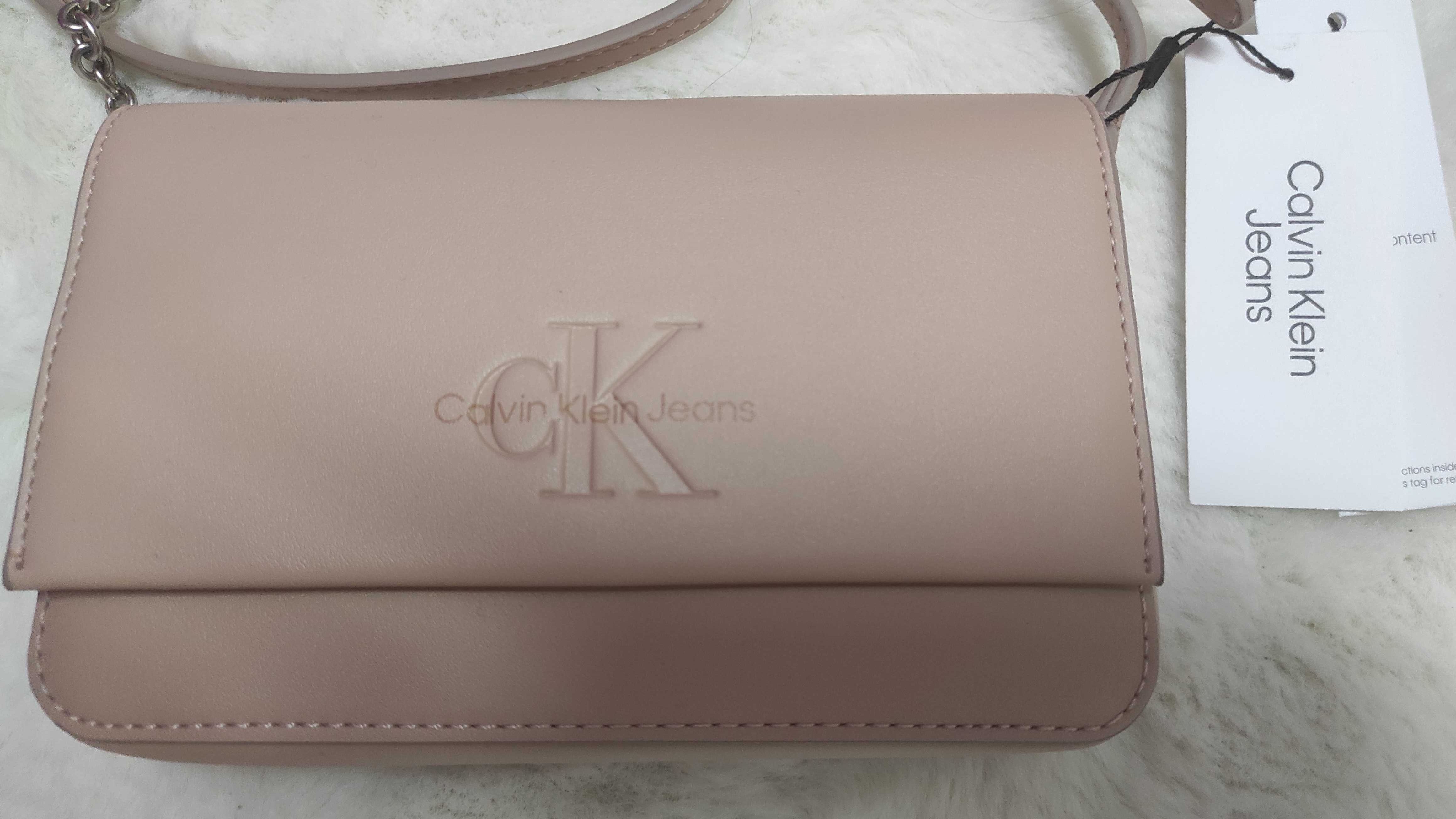 Оригинална дамска чанта Calvin Klein