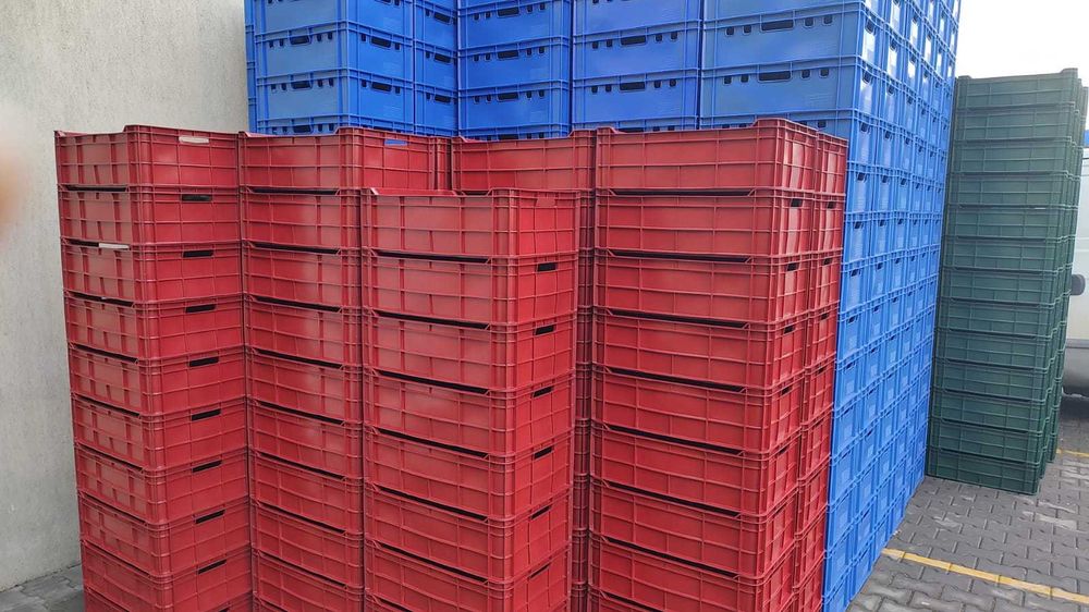 Naveta/lada plastic/calitate superioara /super pret 30 ron