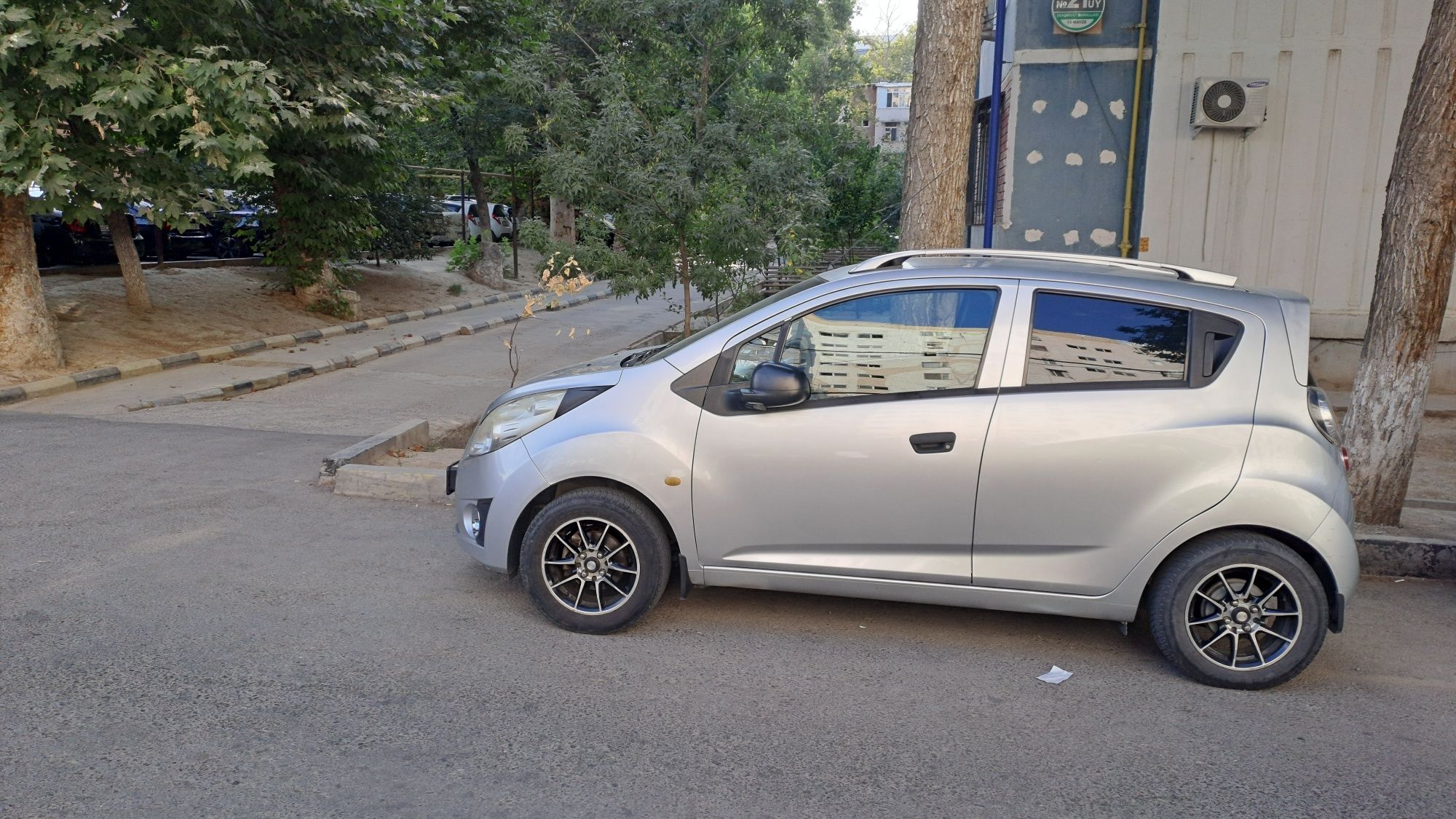 Спарк Автомат заводской