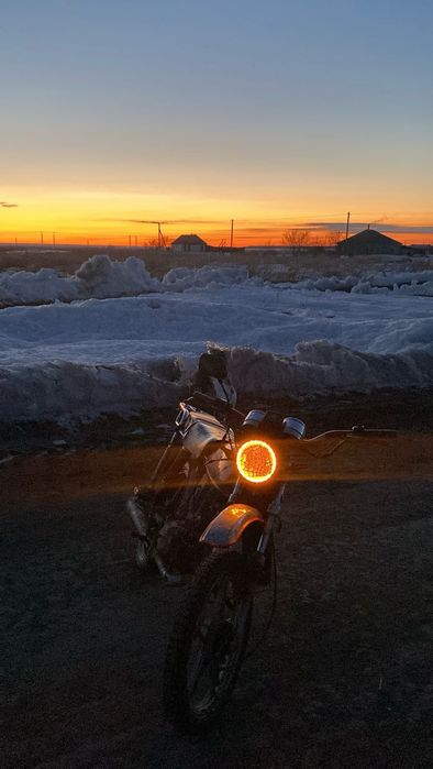 Продам мотоцикл яки