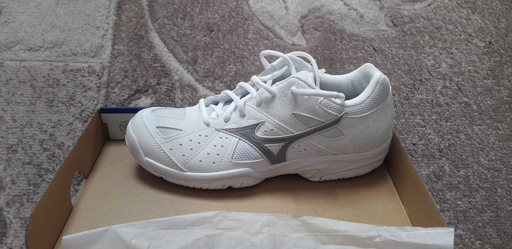 Маратонки за зала Mizuno Break Shot - 38.5