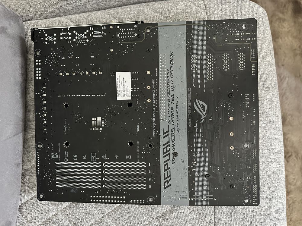 Дъно / Дънна платка ASUS ROG STRIX B550-F GAMING (Wi-Fi)