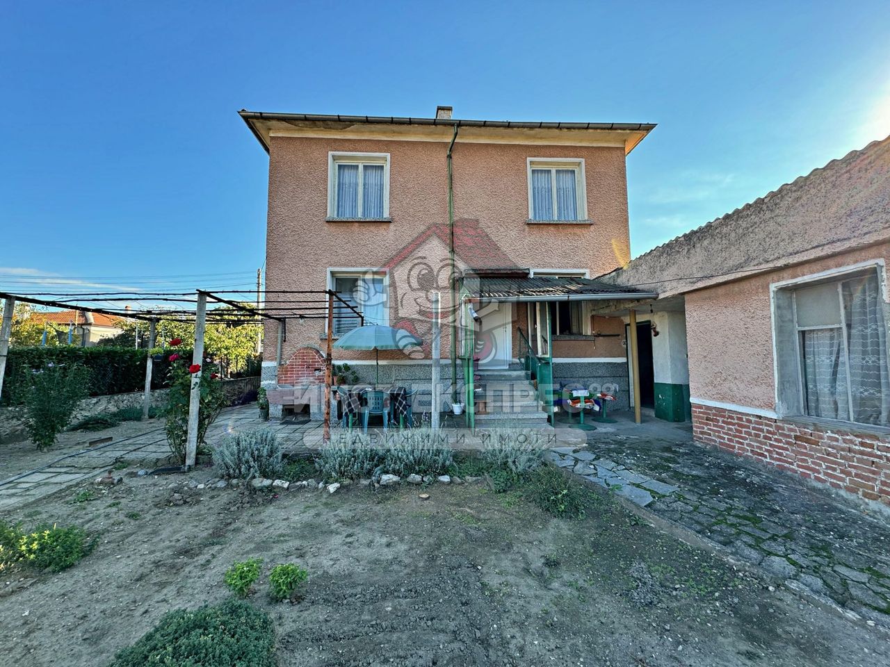 Продава се Къща в Асеновград - 186 кв.м за 494 €/кв.м - Снимка #21