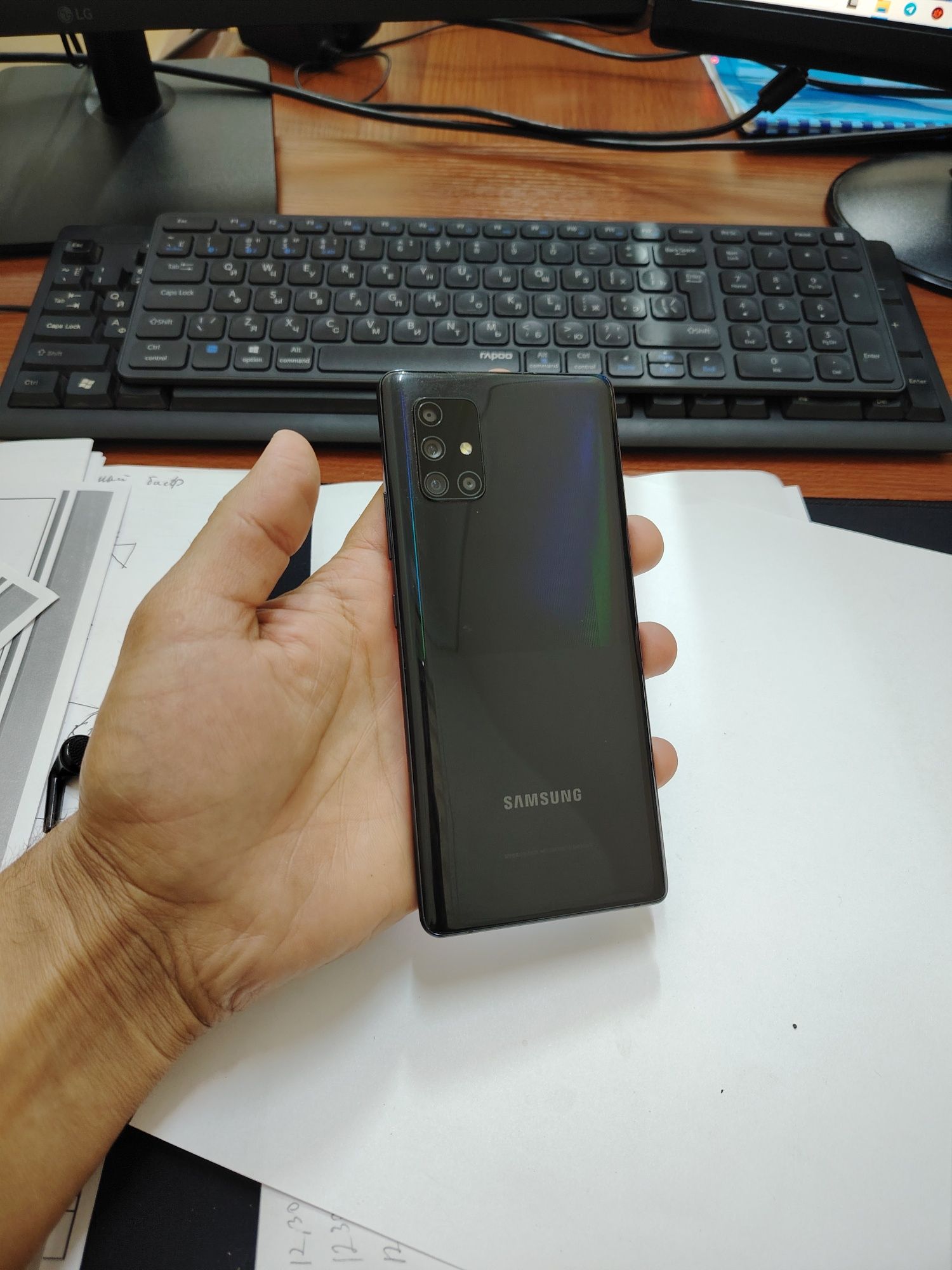 Samsung A71 5G 128gb(2022) ideal ochilmagan iwlawi zur tozza tele