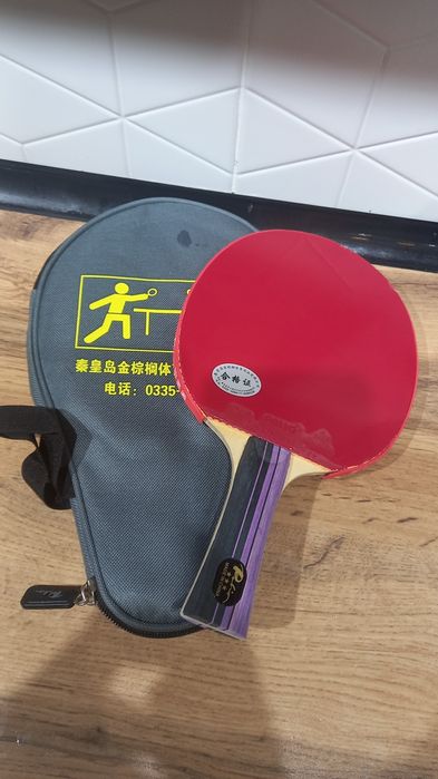 Ракетка ракетка.