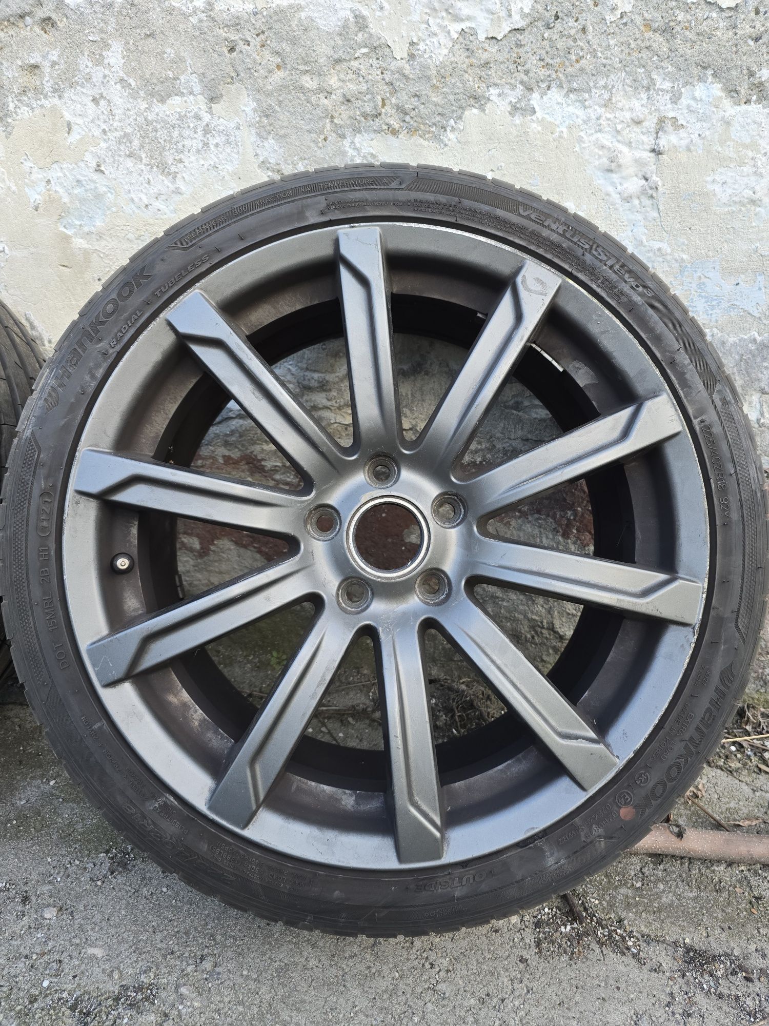 Anvelope vara 225 40 R18 cauciucuri Hankook