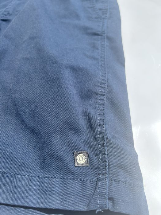 Pantaloni scurti Element marime 30