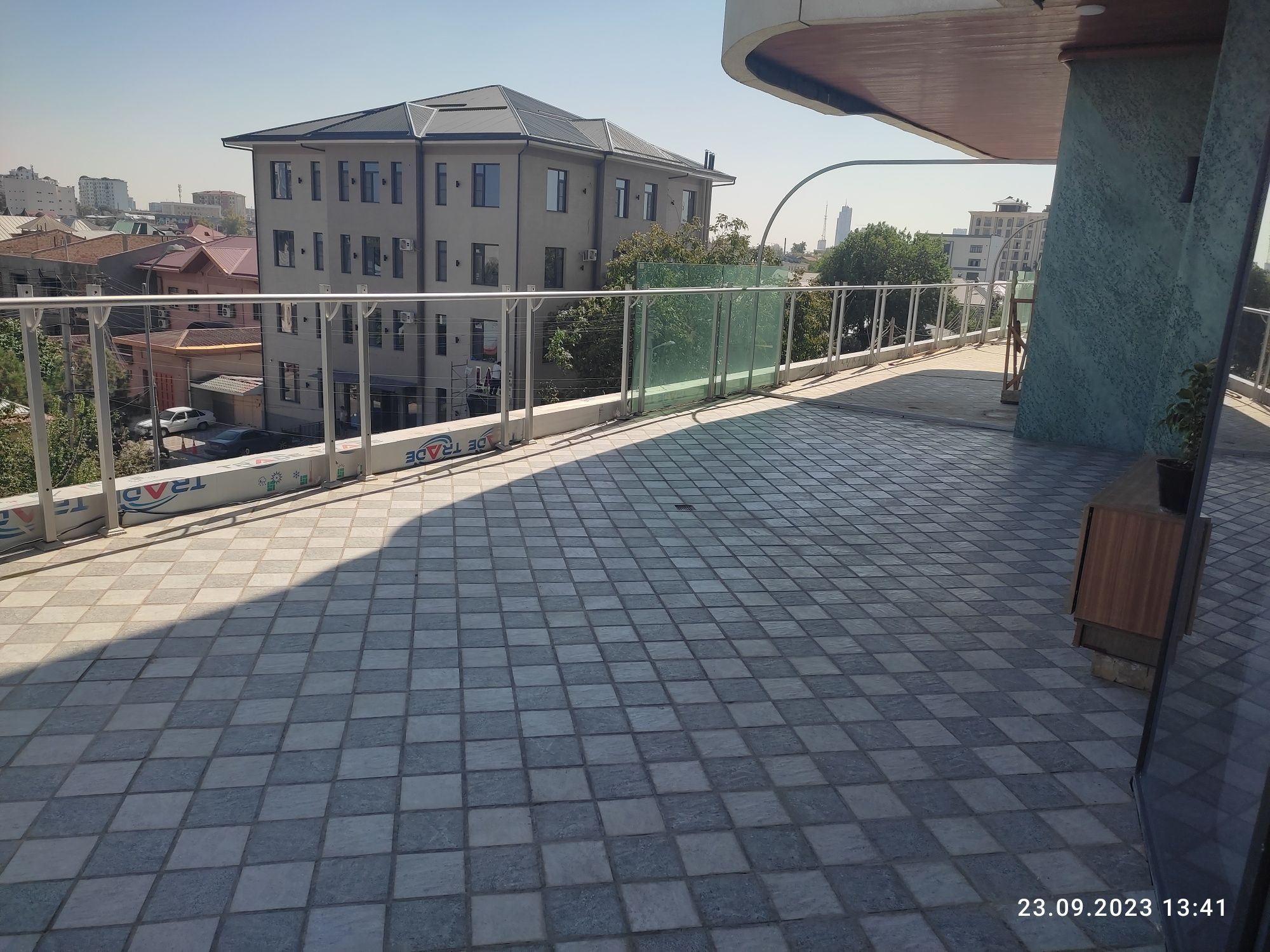 4 xonali kvartira arendaga beriladi