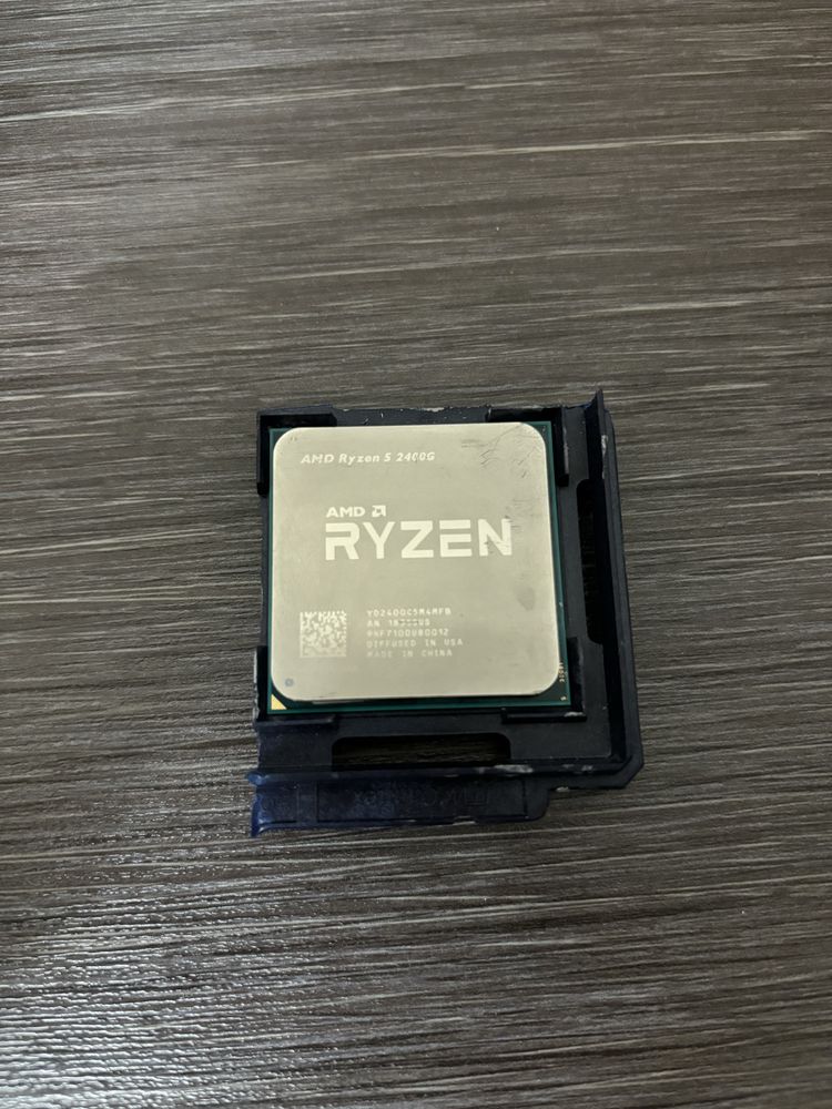 Процессор AMD Ryzen 5 2400G