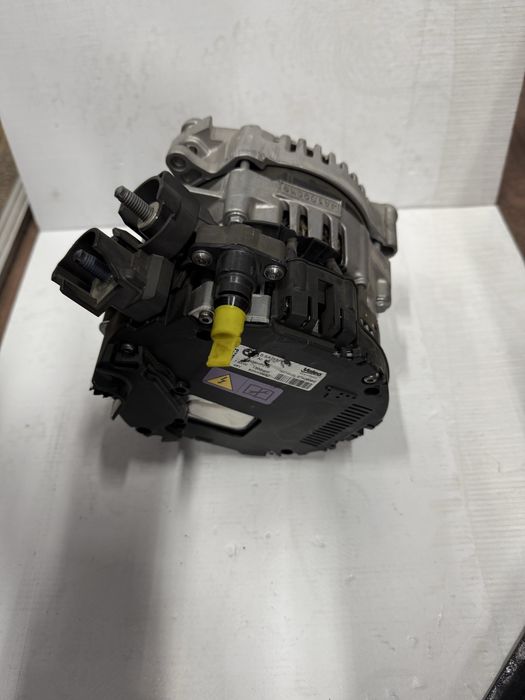 Генератор за BMW