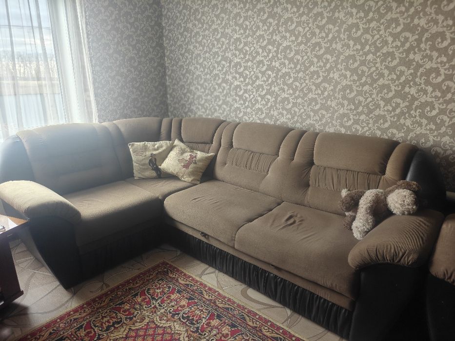 Угловой диван с креслом