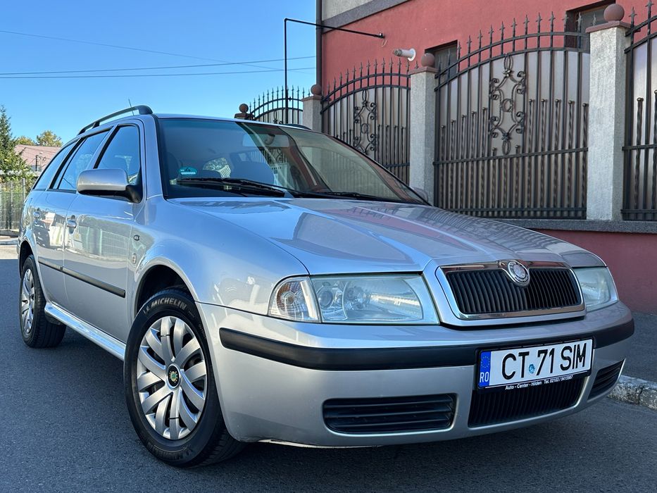 Skoda Octavia / Ambiente/ 1.6i 102Cp /AC/ Scaune incalzite/ ACTE LA ZI