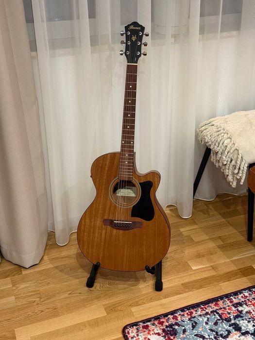 Електрическа акустична китара Ibanez