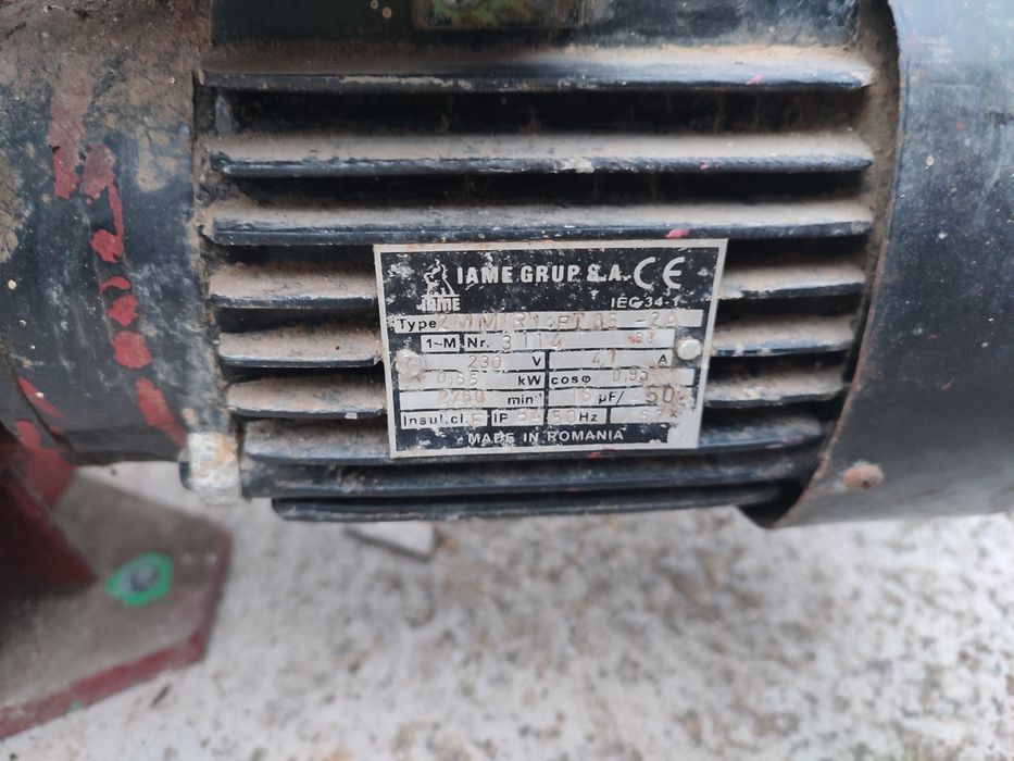 Banzic circular  220 v