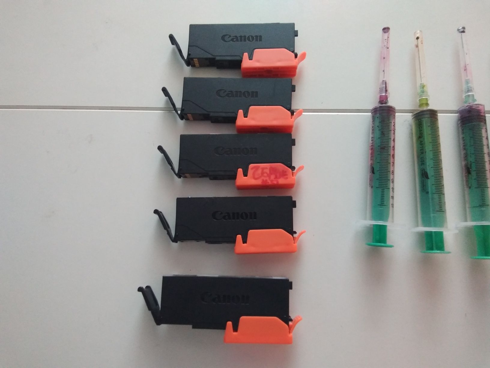 Празни касети за принтери канон-за презареждане в домашни условия