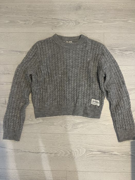 Сив пуловер на Pull and Bear