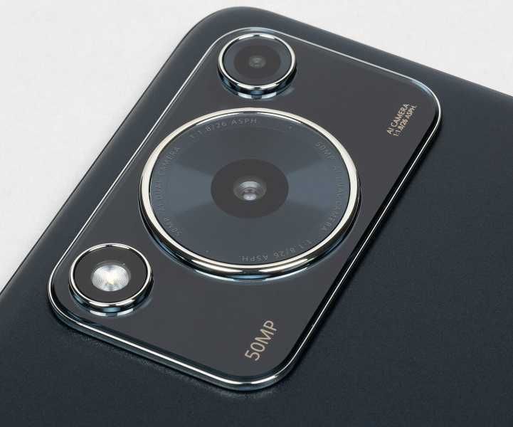 Бомбические 6000mAh и 8Гб оперативной памяти Huawei