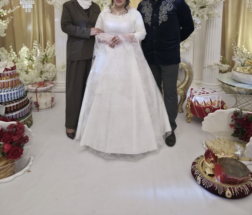 Свадебное платье