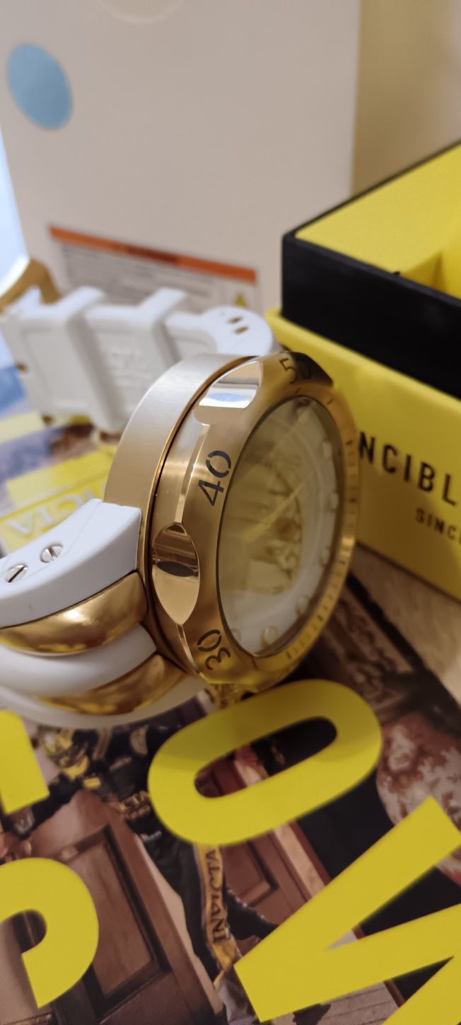 INVICTA Venom Model 28389
