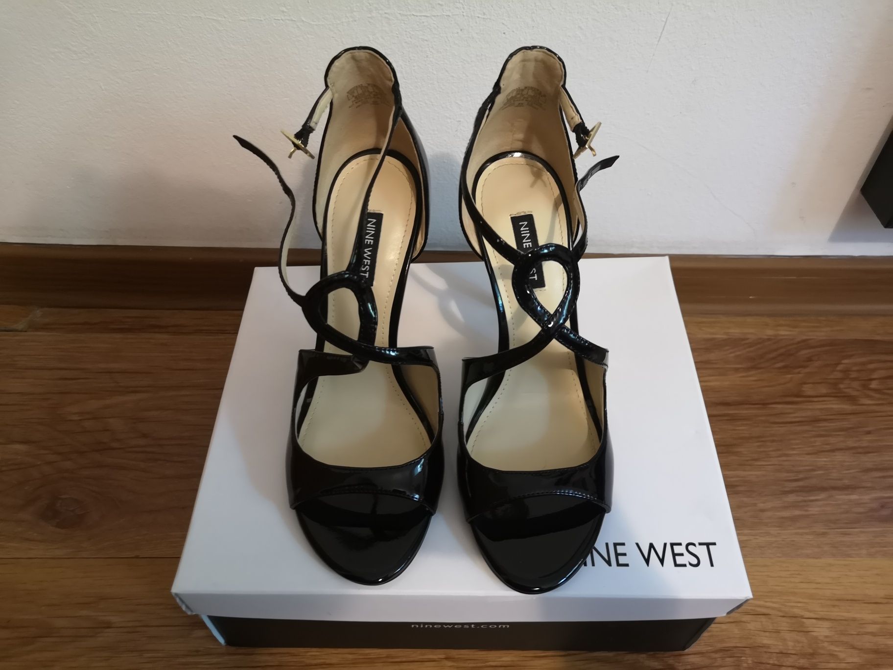 Sandale Nine West nr38