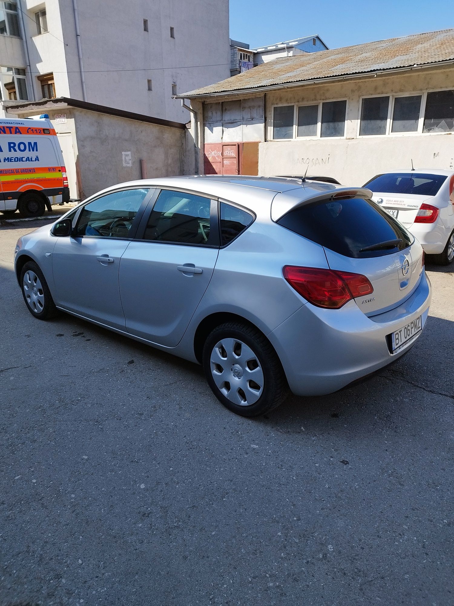 Vând Opel Astra J 1.4 benzina Euro 5