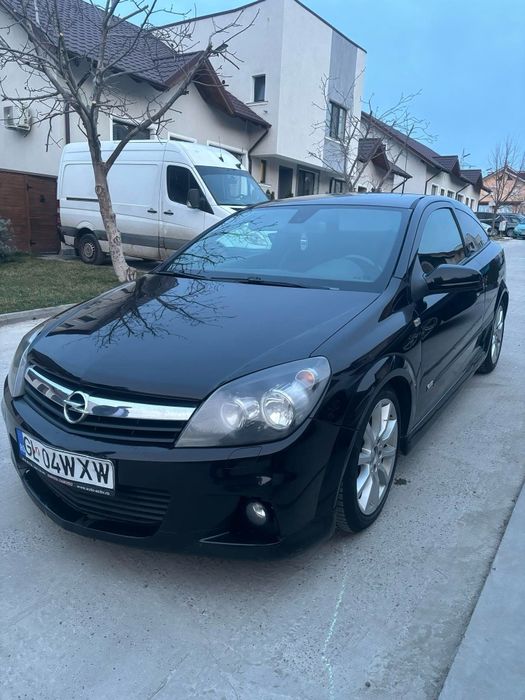 Opel Astra H GTC